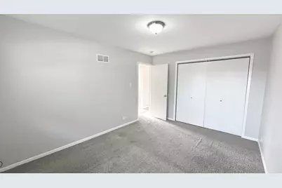619 E 152nd Street, Dolton, IL 60419 - Photo 15