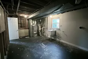 619 E 152nd St, Dolton, IL 60419 - Photo 17