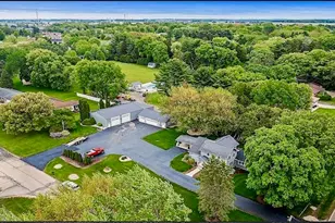 2912 Woodlawn Rd, Sterling, IL 61081 - Photo 13