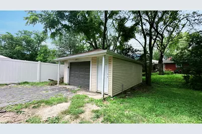 3004 Longfellow Avenue, Hazel Crest, IL 60429 - Photo 19