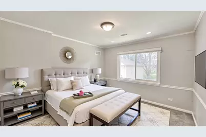 3004 Longfellow Avenue, Hazel Crest, IL 60429 - Photo 11