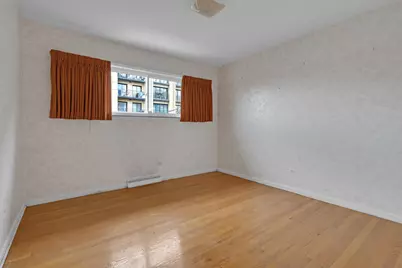 4646 W Fitch Avenue, Lincolnwood, IL 60712 - Photo 19