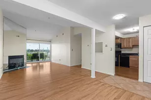 720 Weidner Rd, Buffalo Grove, IL 60089 - Photo 5