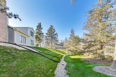 716 Ascot Court #104B, Libertyville, IL 60048 - Photo 23