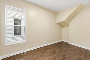 6634 S Winchester Ave, Chicago, IL 60636 - Photo 9