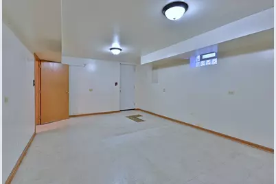 7350 W Argyle Street, Harwood Heights, IL 60706 - Photo 25