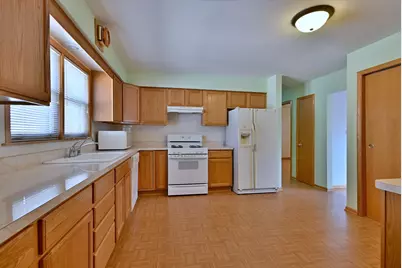 7350 W Argyle Street, Harwood Heights, IL 60706 - Photo 11