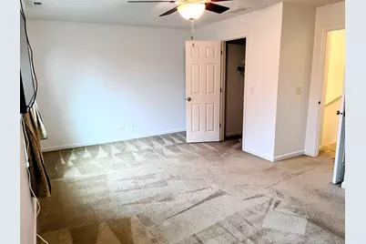 434 Town Center Boulevard, Gilberts, IL 60136 - Photo 13