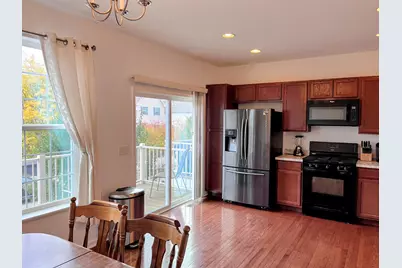 434 Town Center Boulevard, Gilberts, IL 60136 - Photo 7