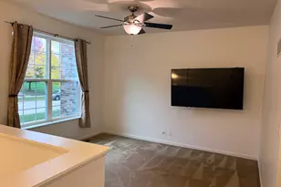 434 Town Center Blvd, Gilberts, IL 60136 - Photo 3