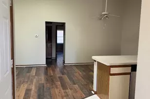 248 Whitewood Dr, Streamwood, IL 60107 - Photo 5