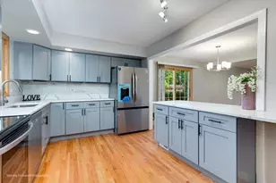 [Address not provided], Northbrook, IL 60062 - Photo 7