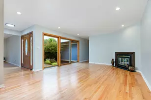 [Address not provided], Northbrook, IL 60062 - Photo 11