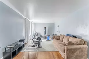 1630 W Chase Ave, Chicago, IL 60626 - Photo 5