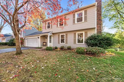 822 Liberty Avenue, Saint Charles, IL 60174 - Photo 1