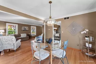 822 Liberty Ave, Saint Charles, IL 60174 - Photo 5