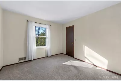 822 Liberty Avenue, Saint Charles, IL 60174 - Photo 17