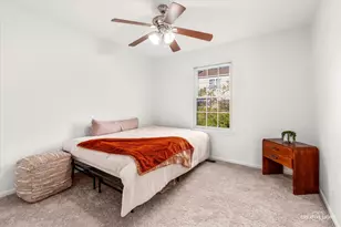 170 Half Moon Cir, Aurora, IL 60504 - Photo 11