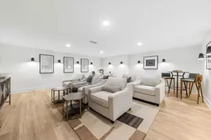 104 S Monroe St, Hinsdale, IL 60521 - Photo 45