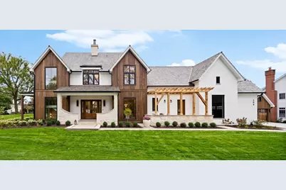 104 S Monroe Street, Hinsdale, IL 60521 - Photo 1