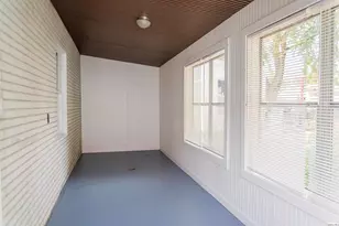 1313 Ohio St, Quincy, IL 62301 - Photo 9