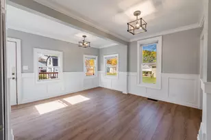 702 East Side Dr, Geneva, IL 60134 - Photo 9