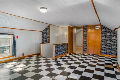 274 W Sheffield Street, Saint Anne, IL 60964 - Photo 17