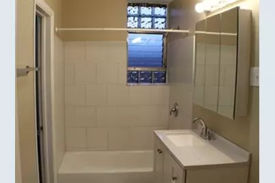 739 Walnut Street #739, Waukegan, IL 60085 - Photo 5