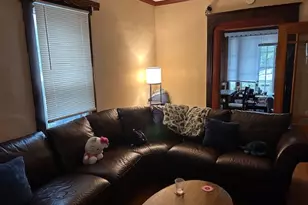 704 W Illinois St, Urbana, IL 61801 - Photo 5