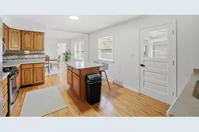 2401 Rohlwing Road, Rolling Meadows, IL 60008 - Photo 11