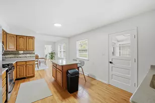 2401 Rohlwing Rd, Rolling Meadows, IL 60008 - Photo 11