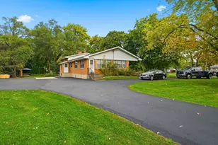 2401 Rohlwing Rd, Rolling Meadows, IL 60008 - Photo 37