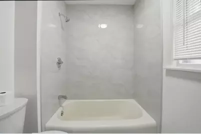 2401 Rohlwing Road, Rolling Meadows, IL 60008 - Photo 25