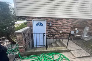 826 E 194th St, Glenwood, IL 60425 - Photo 3