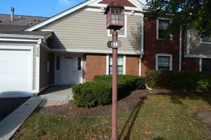 236 Deerpath Ct, Schaumburg, IL 60193 - Photo 1