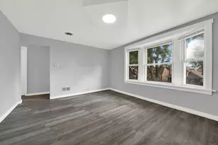 10730 S Ave G, Chicago, IL 60617 - Photo 7