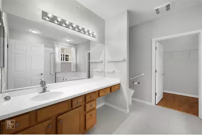 1870 Hampshire Drive, Hoffman Estates, IL 60192 - Photo 11