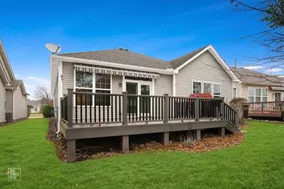 1870 Hampshire Drive, Hoffman Estates, IL 60192 - Photo 19