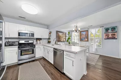 125 Presidential Boulevard, Oswego, IL 60543 - Photo 13