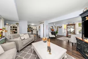 125 Presidential Blvd, Oswego, IL 60543 - Photo 5