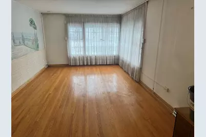 8900 S Prairie Avenue, Chicago, IL 60619 - Photo 3