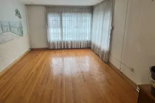 8900 S Prairie Ave, Chicago, IL 60619 - Photo 3