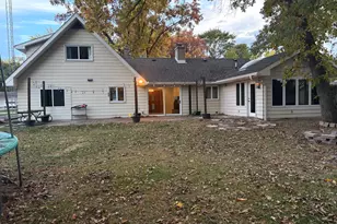 2032 W Laurel St, Freeport, IL 61032 - Photo 17