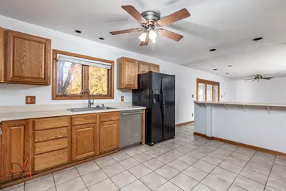 3060 Cemetery Road, Morris, IL 60450 - Photo 7