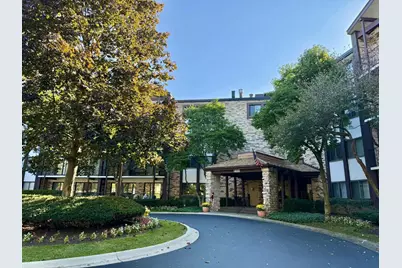 1400 N Yarmouth Place #315, Mount Prospect, IL 60056 - Photo 1