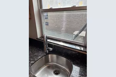 3728 W Division Street #2W, Chicago, IL 60651 - Photo 9