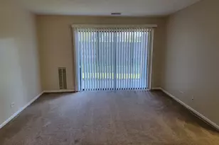 830 Knottingham Dr, Schaumburg, IL 60193 - Photo 5