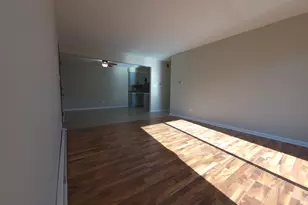 412 E Bailey Rd, Naperville, IL 60565 - Photo 7