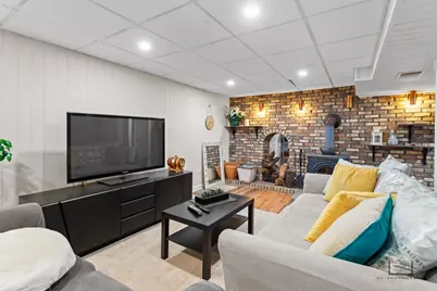 400 Crestview Road, Fox River Grove, IL 60021 - Photo 19