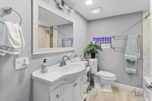 400 Crestview Rd, Fox River Grove, IL 60021 - Photo 17